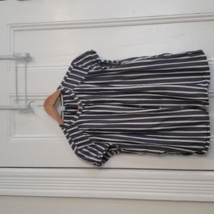 Old Navy short sleeve striped blouse M